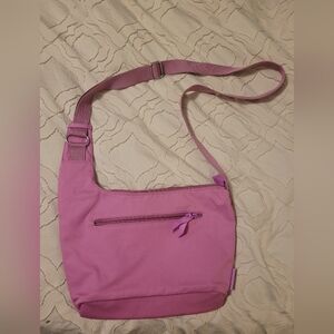 Vera Bradley Crossbody Sling Bag in Recycled Cotton: Rich Orchid